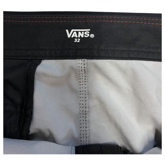 Vans Board Shorts Mens 32 Green Camouflage Black Swim Trunks Pocket Beach Cruise - Picture 5 of 15